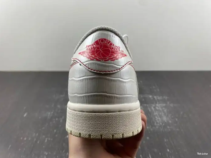 Reps TBK Low 1 Air x OG DM7866-601 Jordan Scott Travis 0603